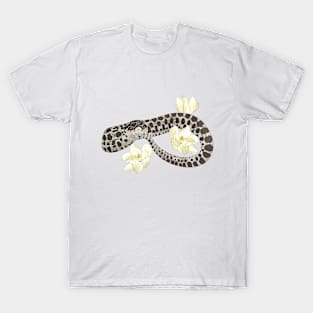 Hognose magnolias T-Shirt